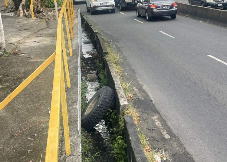 Three SDA School Students Injured in Unusual Accident Near Gablewoods Shopping Mall