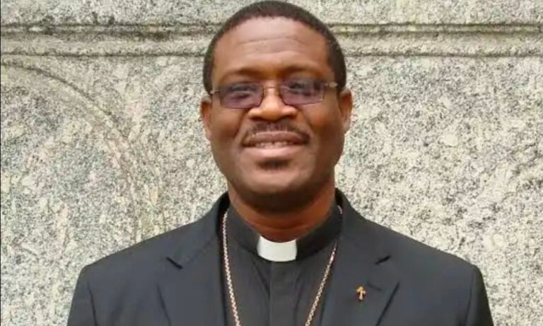 Archbishop Calls for Integrity and Self-Mastery as Public Service Week Opens.